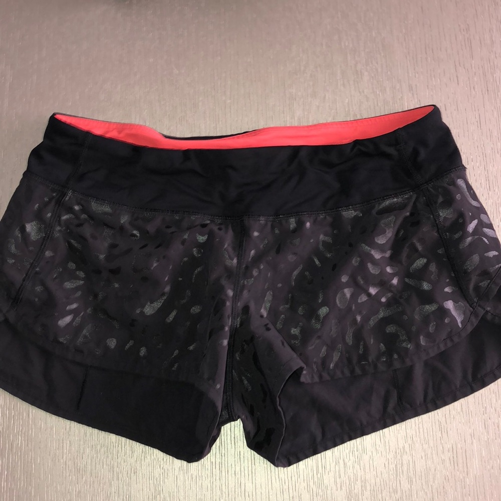 Lululemon shorts size 8
